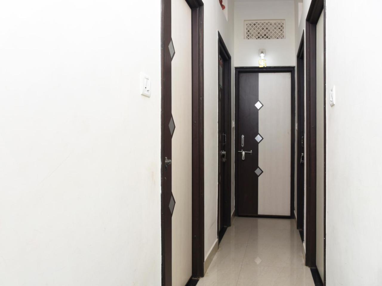 Elegant 1Br Stay In Mount Abu Central 외부 사진