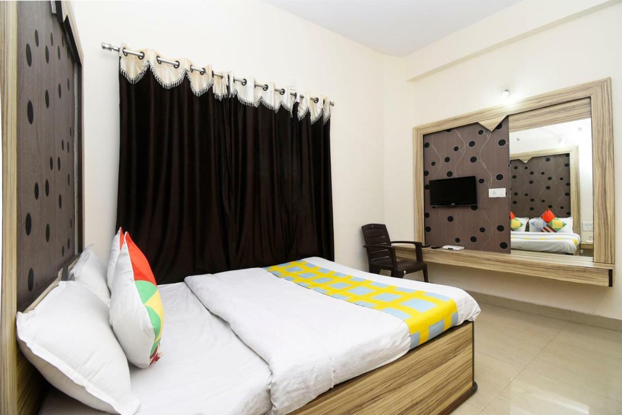 Elegant 1Br Stay In Mount Abu Central 외부 사진